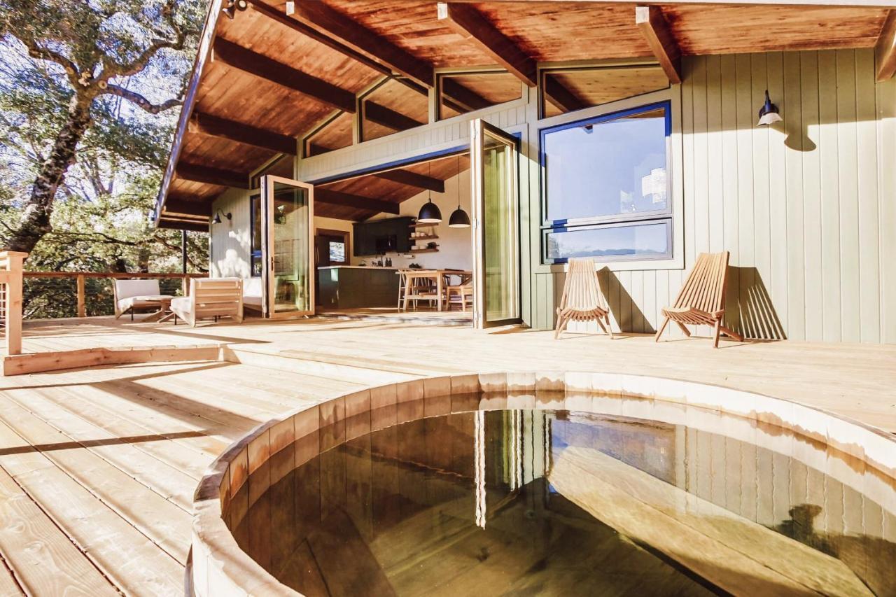 Hot Tub Disney Train Track In Julian Amazing Views Exterior foto
