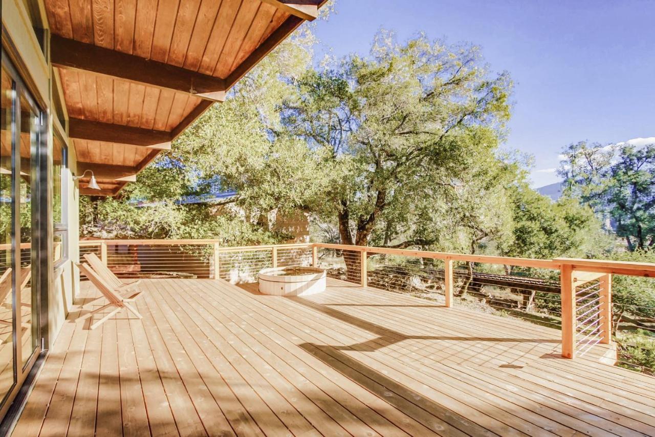 Hot Tub Disney Train Track In Julian Amazing Views Exterior foto